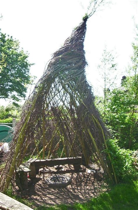 9 Natural Living Willow Structures Ideas