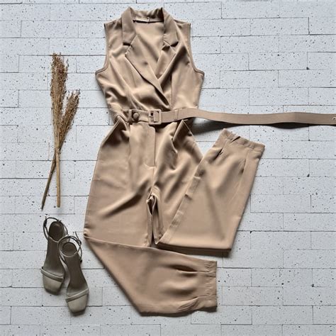 Macac O Alfaiataria Cenoura Golinha E Cinto Premium Nude Dondoca Moda Feminina