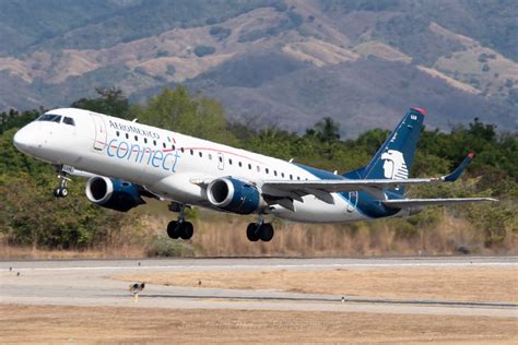 Aeromexico Connect Embraer ERJ 190AR XA GAH Juan Carlos Alvarez Flickr