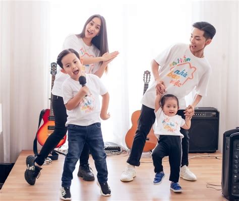 Khánh Thi hiếm hoi khoe ảnh diện bikini nóng bỏng 10 năm trước Báo Dân trí