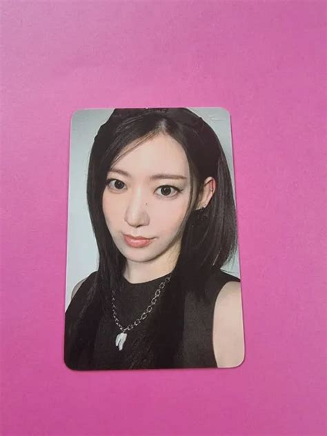 OFFICIAL LE SSERAFIM Sakura Unforgiven KTown4U Fansign Pob Photocard