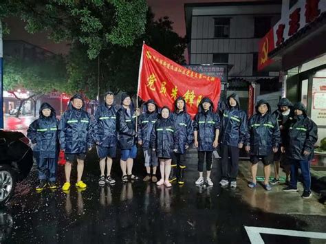 人民至上 风雨同舟丨安阳市人大代表赵红霞：灾难面前彰显为民情怀 河南人大网