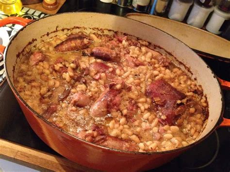 Cassoulet Toulousain Confit Au Boeuf Qui Rit