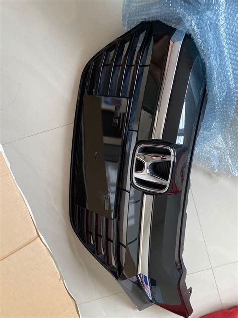 Honda Vezel Original Front Grill Car Accessories Accessories On Carousell