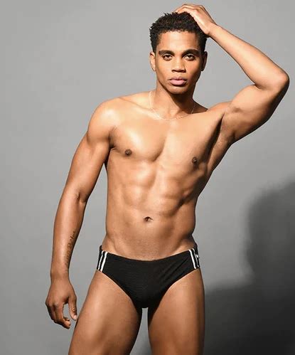 ANDREW CHRISTIAN SUNGA DEPORTIVA CON MALLA COLOR NEGRO The Men Store Cl