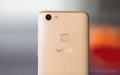 vivo V7 pictures, official photos