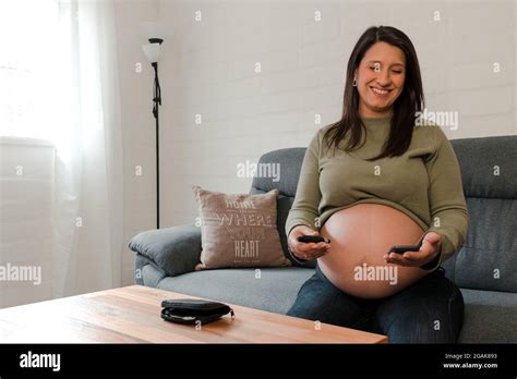 Pregnant Mother Latina Hi Res Stock Photography And Images Alamy