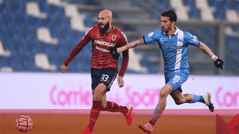 Serie B Pescara Reggiana Probabili Formazioni Pronostico E Diretta Tv