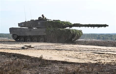 Wallpaper Germany, Tank, Side, The Bundeswehr, Leopard 2, Leopard 2, German Army, The main ...