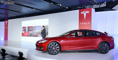 Tesla Model S成香港最暢銷高級房車視像 Car1 hk