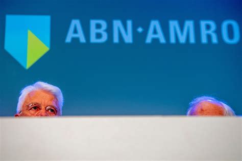 Abn Amro Ziet Winst Dalen Door Verplichte Controle Klanten Het Parool