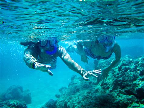 Mokolii Self-Guided Kayak and Hike on Oahu Near Kualoa Ranch