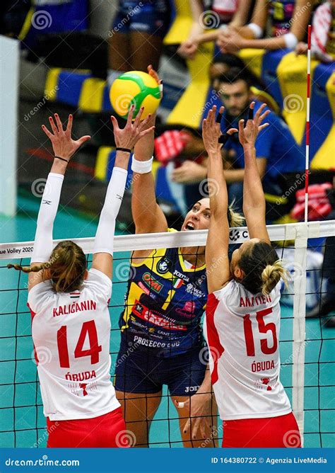 Liga De Campeones De Voleibol Carraro Imoco Conegliano Vs Vasas Obuda