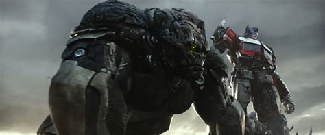 Bom tấn Transformers Rise of the Beasts tung trailer mới gay cấn hơn bao giờ hết