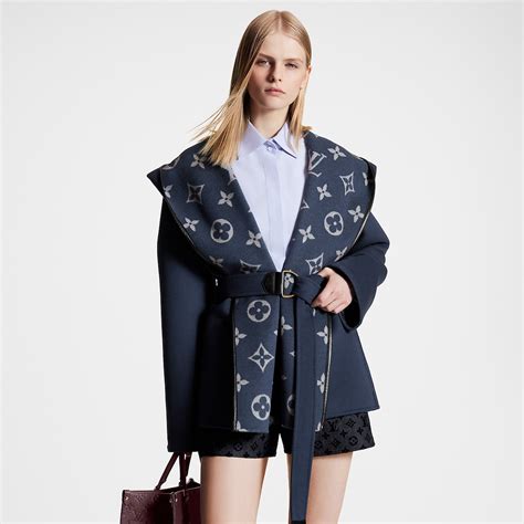 Signature Short Hooded Wrap Coat Women Ready To Wear Louis Vuitton