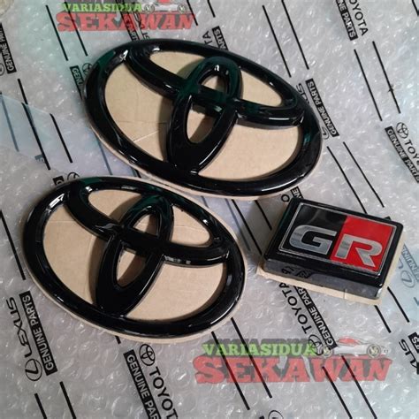 Jual Logo Depan Belakang Emblem Logo Grill Plat Gr Yaris 2022