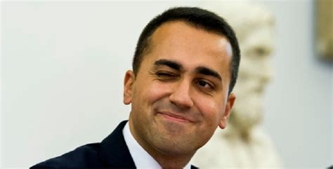 Luigi Di Maio Età E Altezza Curriculum Fidanzata Tutto Sul Leader