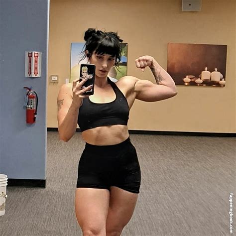 Carlymadisonwilson Carlywilson Nude OnlyFans Leaks Fappening FappeningBook