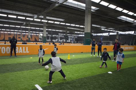 Psg Academy Porte D Aubervilliers Cole De Foot Et Soccer Pour Les