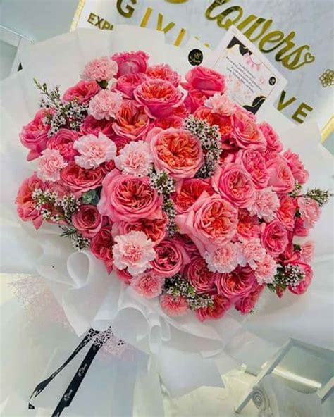 Beautiful Pink Flowers Bouquet