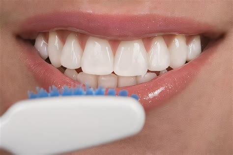 A Comprehensive Guide To Caring For Your Porcelain Veneers Oxygen Clinic