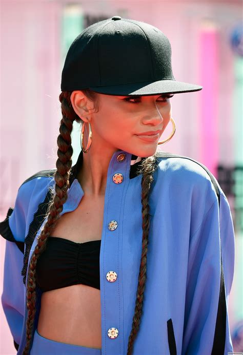 Zendaya Outfits Zendaya Style Zendaya