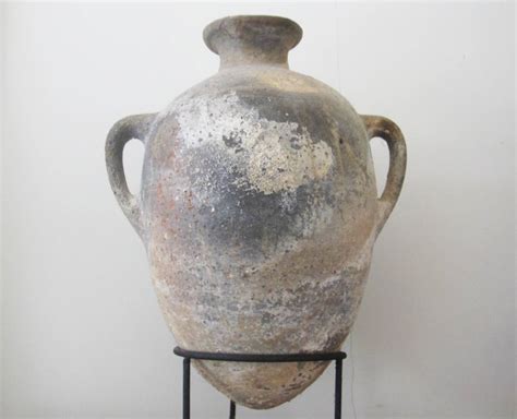 Iron Age Amphora Antiquarius