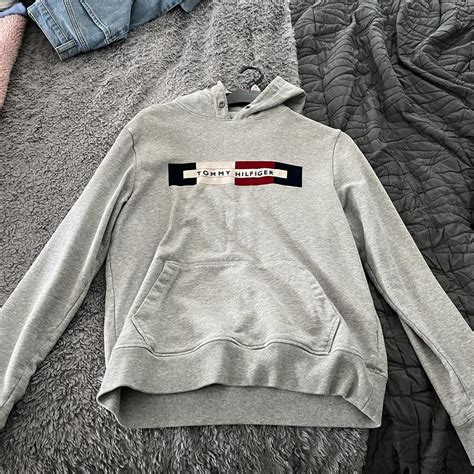 Tommy Hilfiger Grey Hoodie 💕 Mens Size M But Would Depop