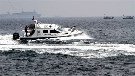 Foto Patroli Laut Bea Cukai Tindak 10 Kasus Penyelundupan