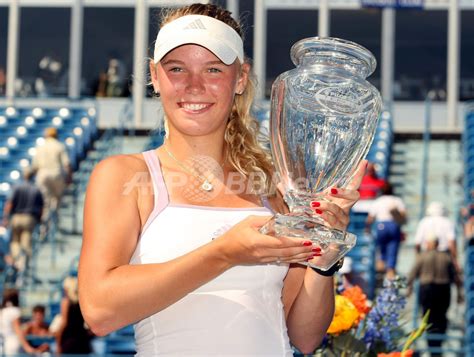 ボズニアツキ パイロット・ペン・テニス2008を制しシーズン2勝目 写真14枚 国際ニュース：afpbb News