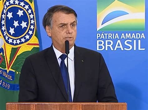 Bolsonaro Assina Decreto Que Muda As Regras De Aquisi O E Uso De Armas