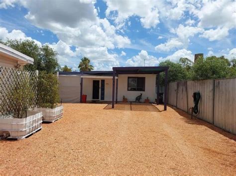 Lightning Ridge Accommodation: 3 Best Places To Stay