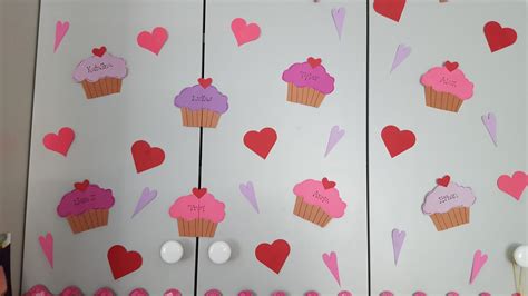 Simple Valentine's Day Classroom Decor - song to sing