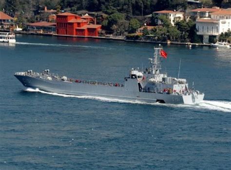 World Maritime News Turkish Navy Receives First Lct Vessel Naval