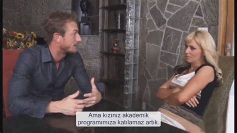 Milf Hatun K Z Akademik Programa Kat Labilmek In M D Rle Siki Iyor Phoenix Porno