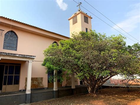 Igreja Matriz Santa Rita De C Ssia Na Cidade Pontalina