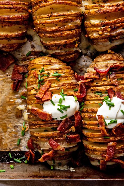 The Best Easy Cheesy Loaded Hasselback Potatoes — The Mom 100