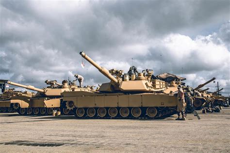 First Abrams M1a2c Sep V3 Tanks Issued Joint Forces News