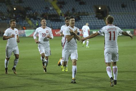 Lewandowski hat trick puts Poland close to qualifying - The Garden Island