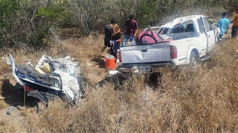 Fatal Accidente En Tamaulipas Deja Dos Muertos Carro Se Parte En Dos