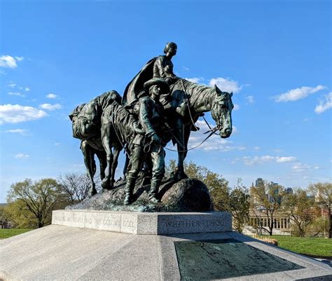 What is the history of Kansas City’s Pioneer Mother statue? | Kansas ...