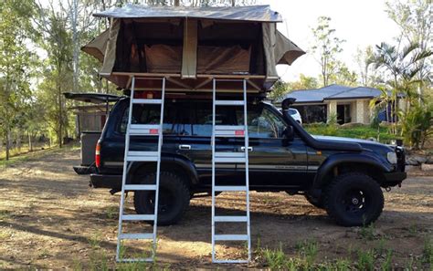 Rooftop Tent Land Cruiser 4x4 Safari Car With Camping Tent