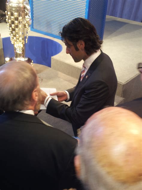 Dario Franchitti looks dapper, signs autographs at Indy 500 victory ...