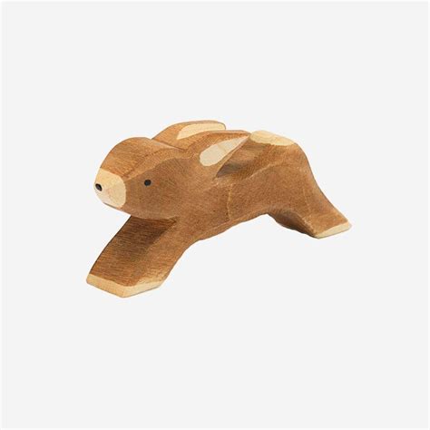 Holzfigur Hase laufend von Ostheimer Lila Lämmchen Onlineshop