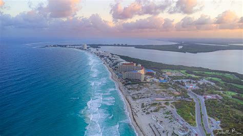 Cancun Hotel Zone: Awesome Things to do and Local Tips