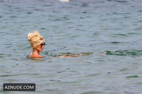 Victoria Silvstedt Wearing A Skimpy White Bikini On The Beach At Jardin Tropezina In Saint