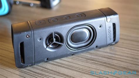 Fugoo Bluetooth Speakers Pack Siri And Google Now Support Hands On