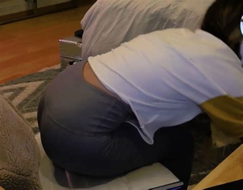 Love Her Ass Scrolller