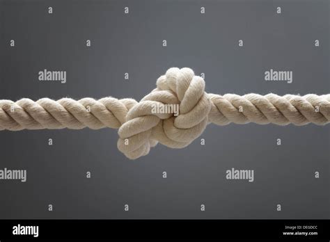 The knot hi-res stock photography and images - Alamy