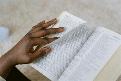 The Longest Chapter in the Bible—and Why It’s So Unique - BibleMeans